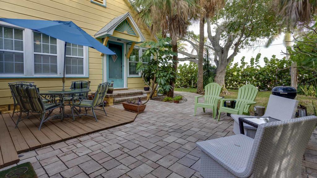 Pag Beachhouse Rentals St. Pete Beach Exterior photo